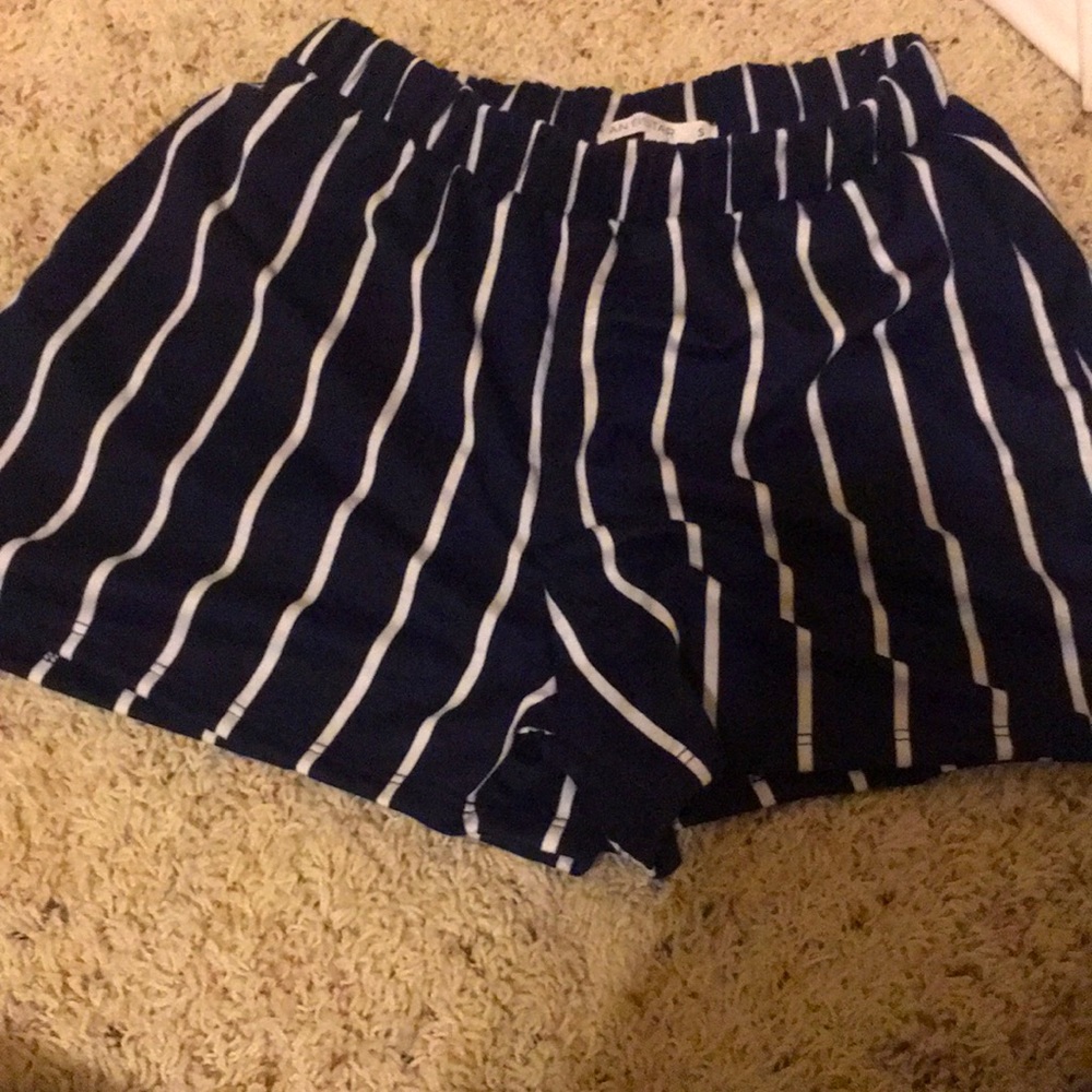 NAVY AND WHITE STRIPED “ANTISTAR” WOMENS SHORTS